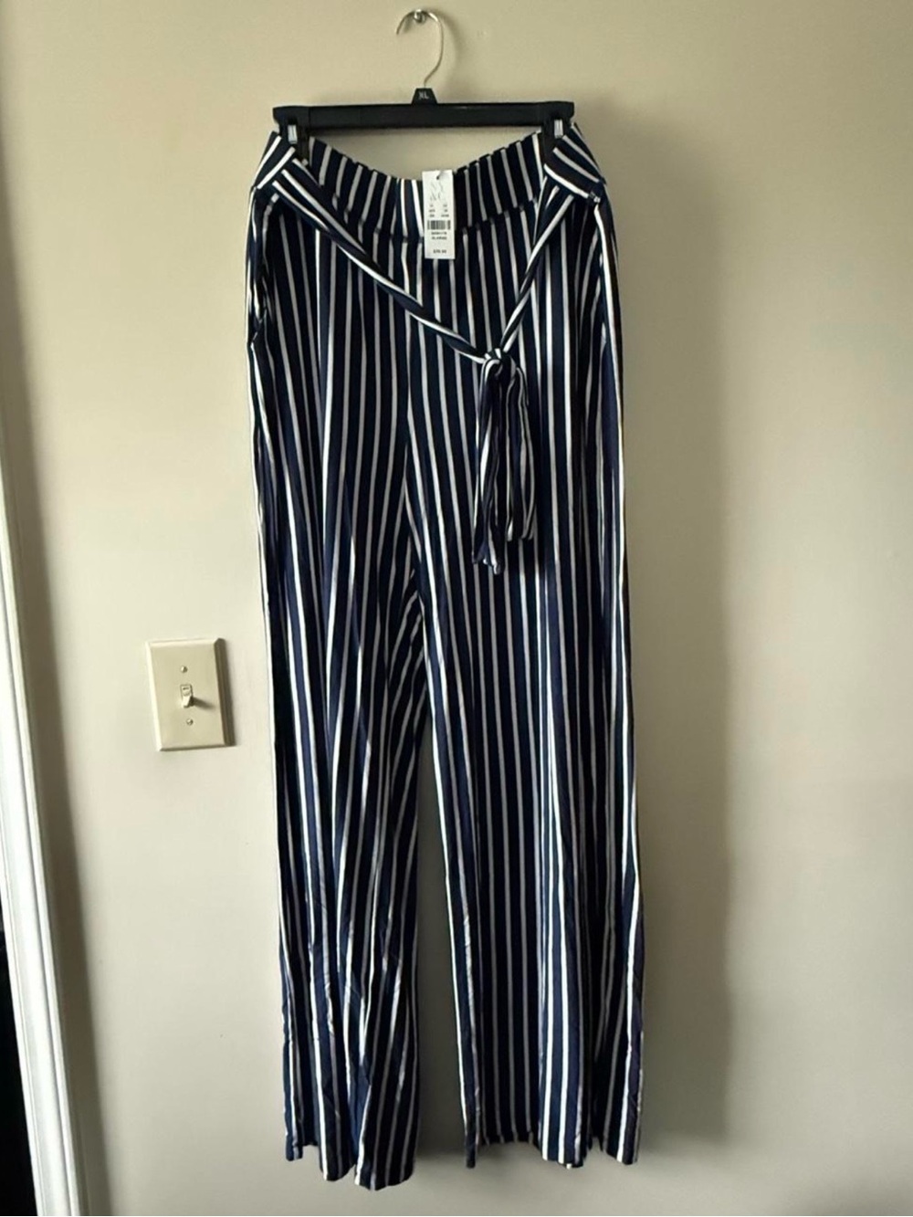 New York & Company Navy blue and white striped wide leg pants with tie waist